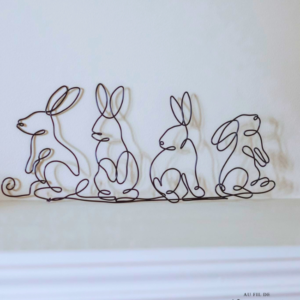 Famille lapins en fil de fer