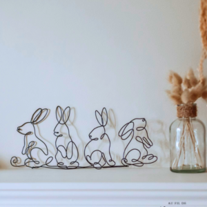 Famille lapins en fil de fer