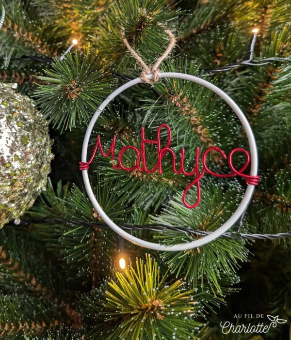 Boule de noel personnalisée en fil d'acier