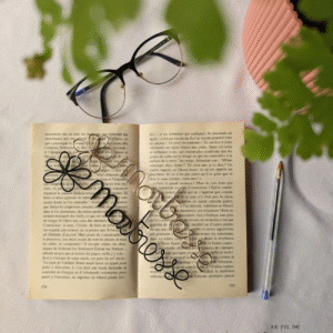 Marque page fleur pâquerette prénom mot fil de fer