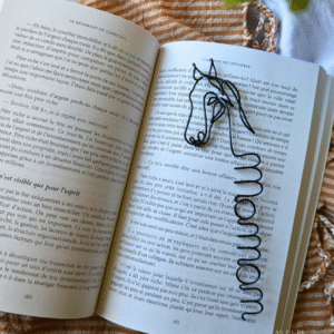 Marque page tête de cheval prénom fil de fer