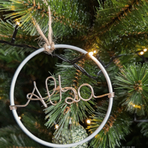 Boule de noël personnalisée prénom mot