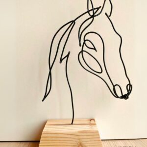Tête de cheval sur socle