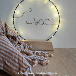 Cercle lumineux prénom famille fil de fer