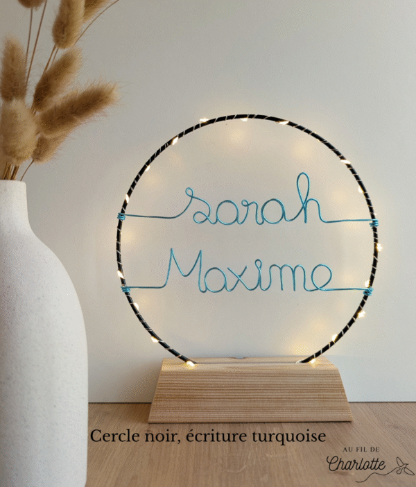 Cercle lumineux prénom famille fil de fer
