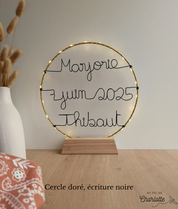 Cercle lumineux prénom famille fil de fer