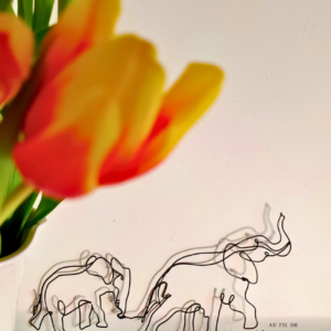 Famille d'éléphants en fil de fer
