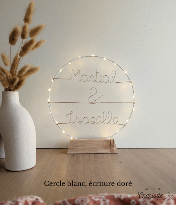 Cercle lumineux prénom famille fil de fer