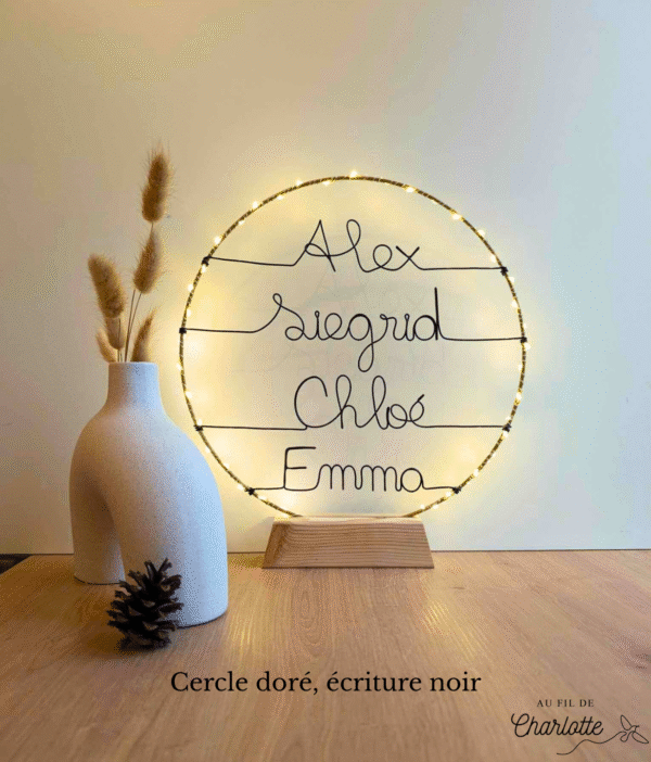 Cercle lumineux prénom famille fil de fer