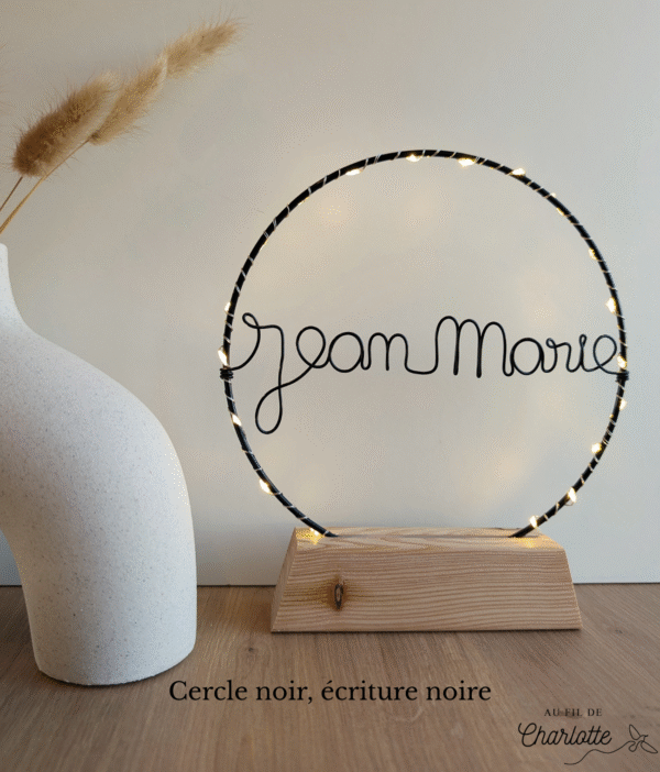 Cercle lumineux prénom famille fil de fer