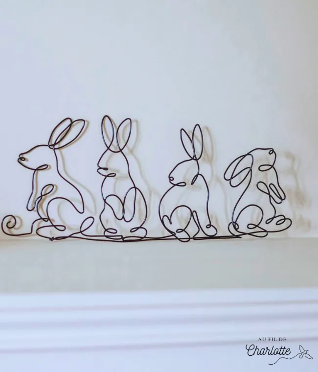 Famille lapins en fil de fer