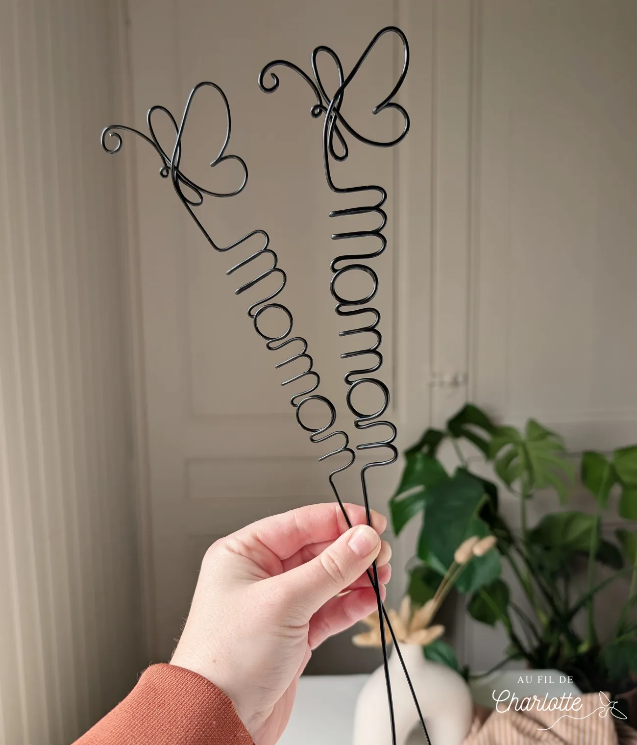 Fleurs papillon en fil de fer maman