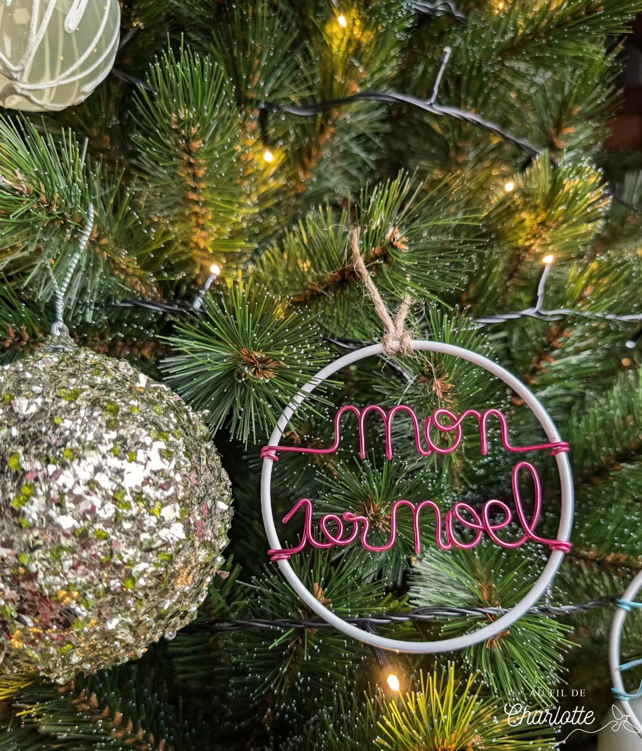 Boule de noël personnalisée prénom mot