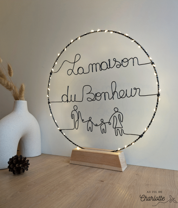 Cercle lumineux fil de fer La maison du bonheur