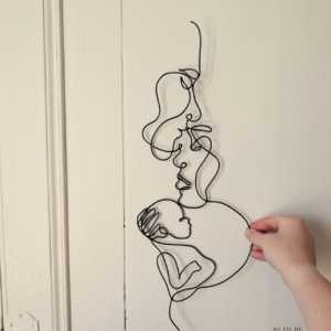 Couple avec bébé en fil de fer décoration murale