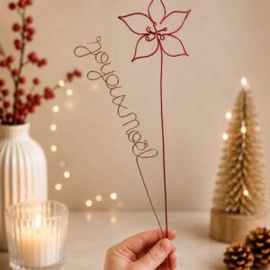 Rose de noël en fil de fer